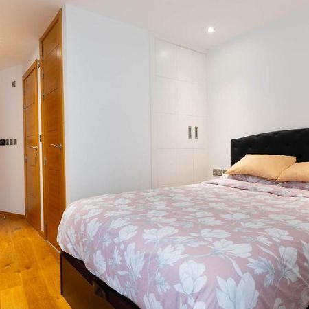 Ocean Spa Suite 11-Hosted By Sweetstay Gibraltar Bagian luar foto