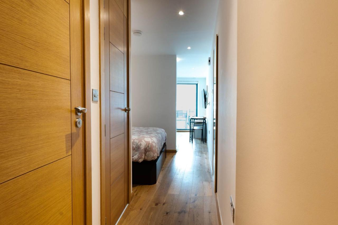Ocean Spa Suite 11-Hosted By Sweetstay Gibraltar Bagian luar foto